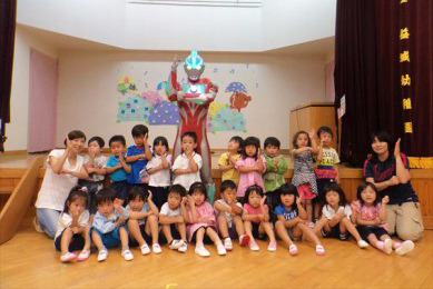 [Group CSR] A visit to childcare facilities and village office in Kumamoto prefecture