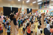 [Group CSR] A visit to childcare facilities and village office in Kumamoto prefecture